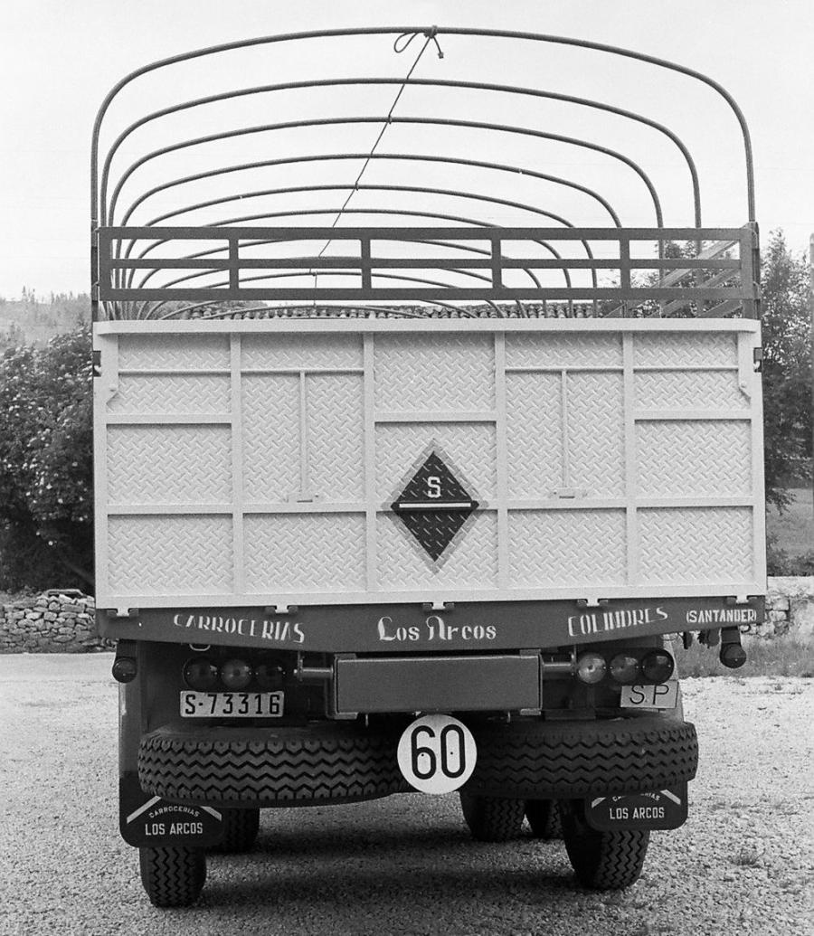  Pegaso 1066/52 8x2 1962 года  (фото 3 из 4)